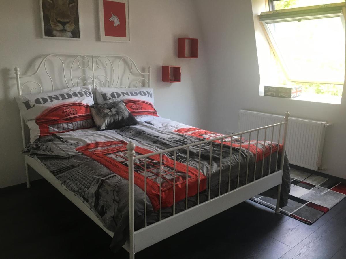 Buckingham Palace Apartman, Debrecen Eksteriør billede