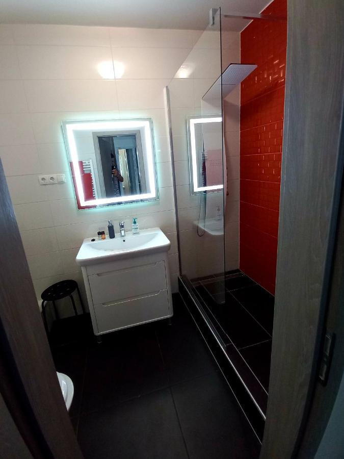 Buckingham Palace Apartman, Debrecen Eksteriør billede